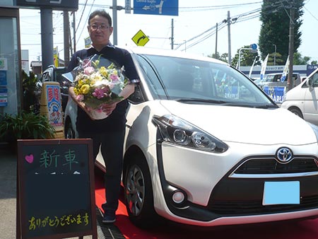 北葛飾郡杉戸町　新車販売　トヨタ　シエンタ